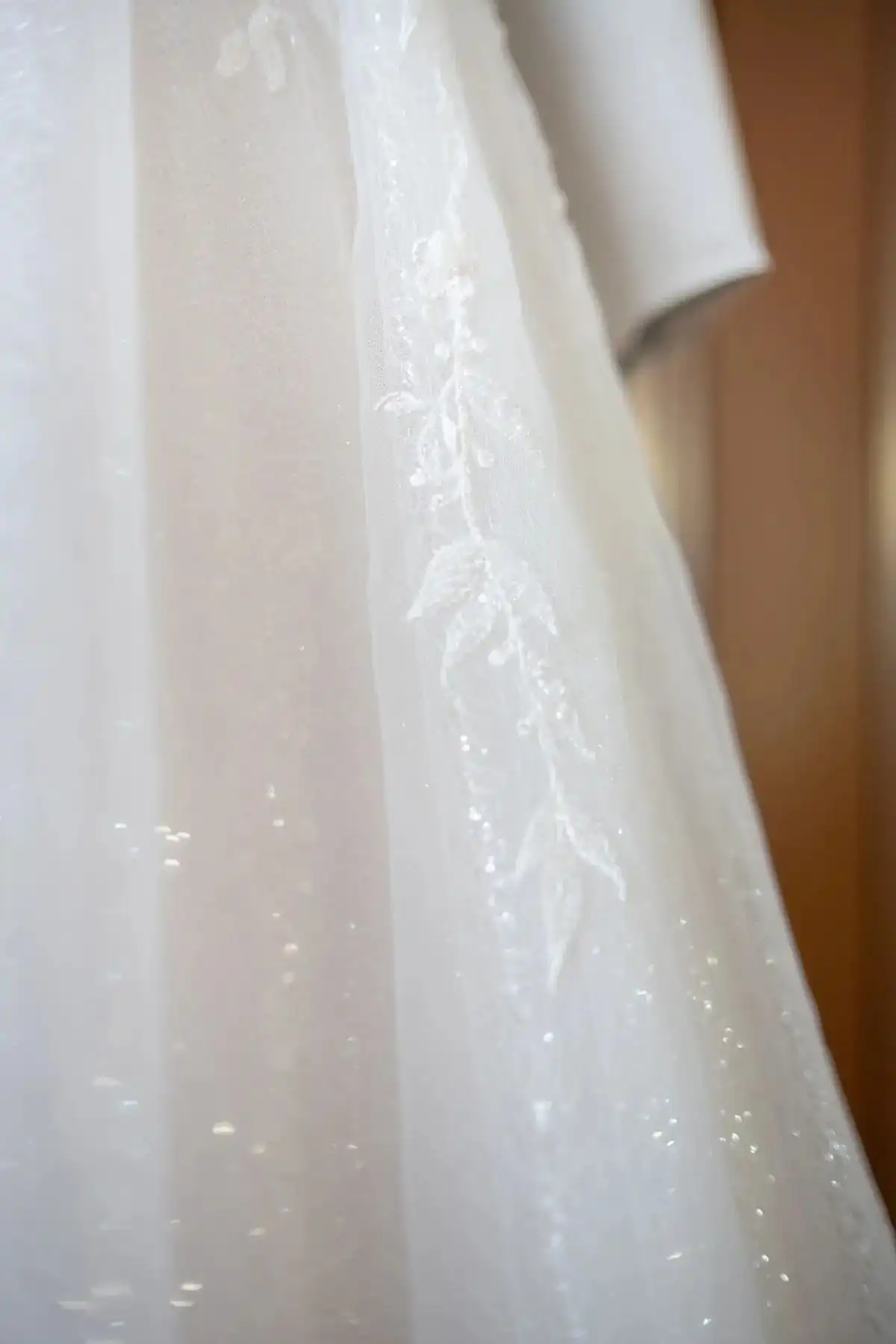 A & S — From marble to sea salt — frame 1